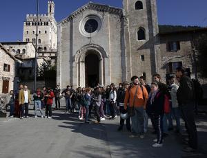 caccia tesoro gubbio.jpg