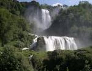 cascata marmore3.jpg