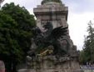 monumento xx giugno.jpg